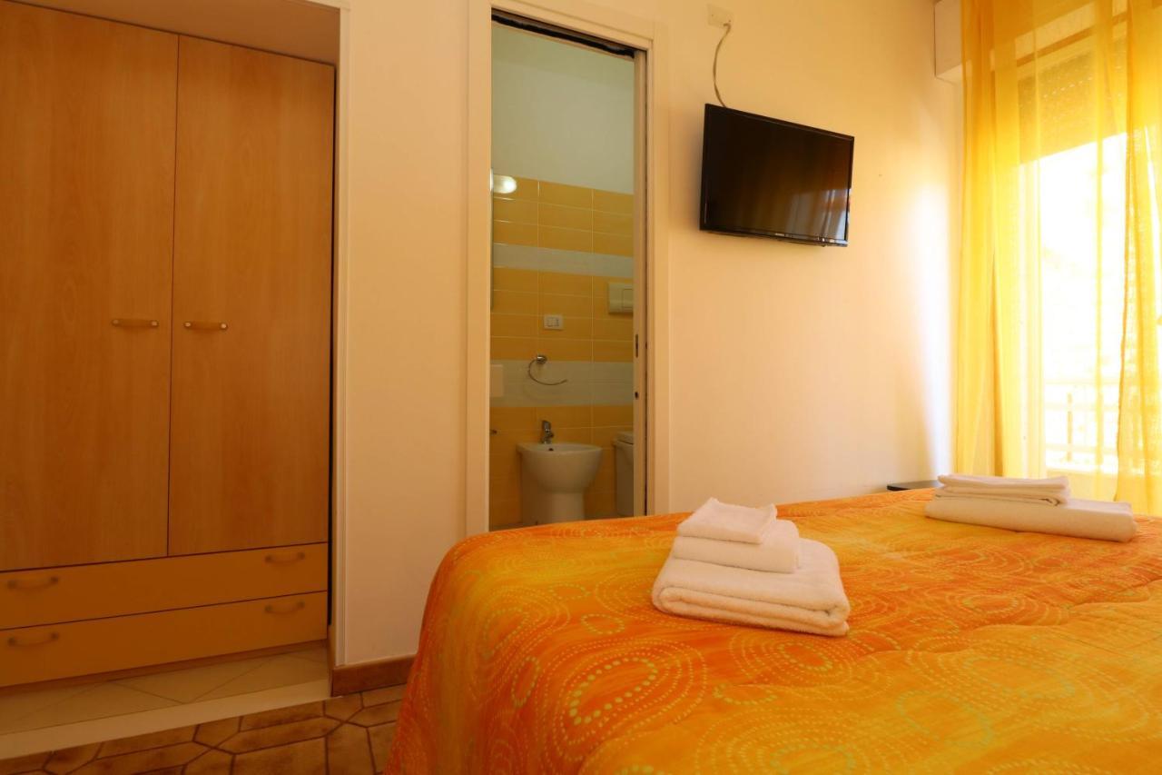 B&B Spiaggia Di Ponente Scicli Exterior foto